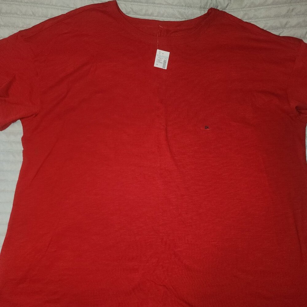 NWT~MAURICES~Plus Size Red Short Sleeve T-Shirt~Sz 2X